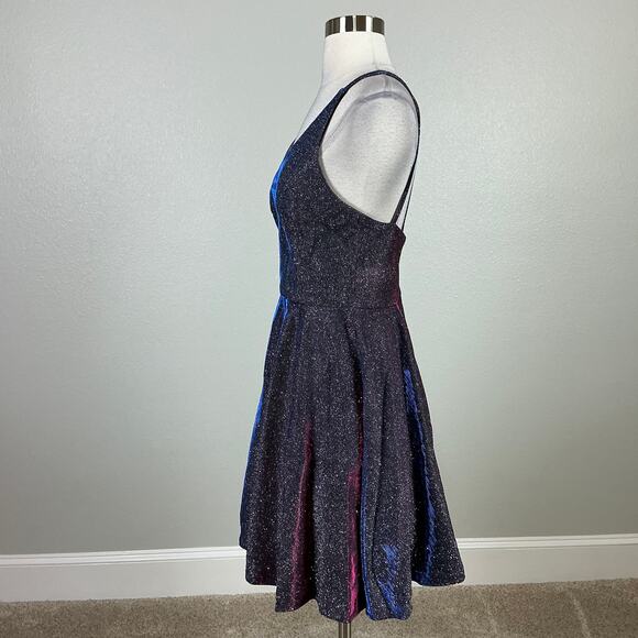 XSCAPE Glitter Knit Mini Fit and Flare Size 8 Black Iridescent Strappy Back - Picture 6 of 14